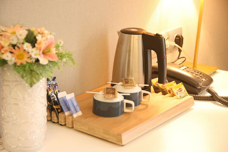 Comfort Hotel Nantes Astoria