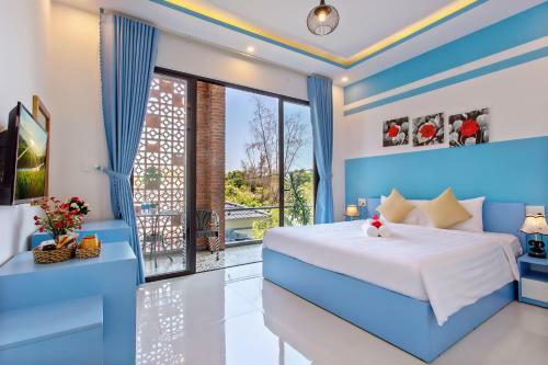 Hotel An Bang River Lake Villa