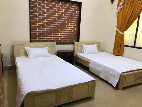Hotel Kh�ch S?n ??ng Dao