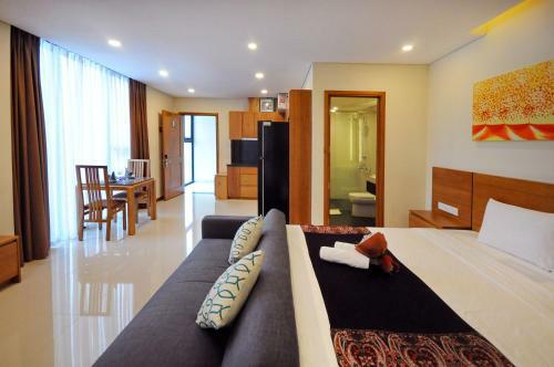 Holi Beach Hotel & Apartments