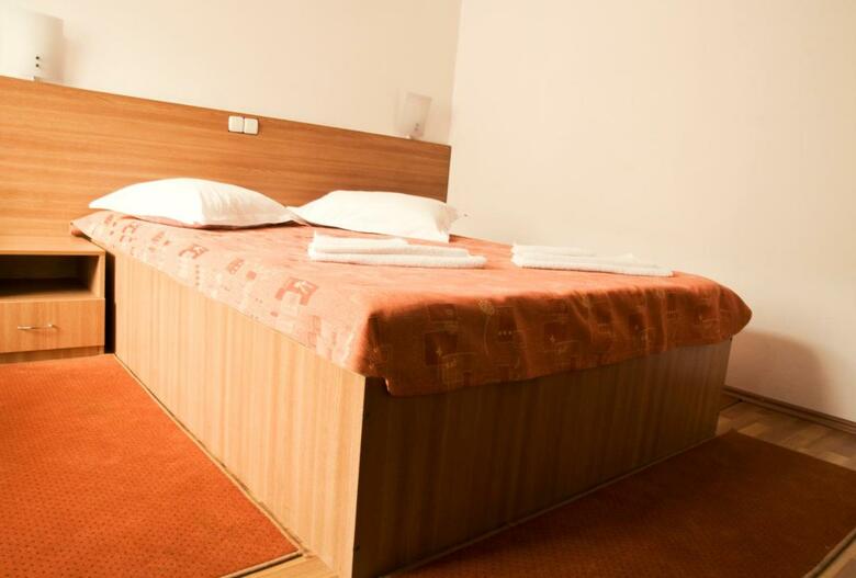 Hotel Est