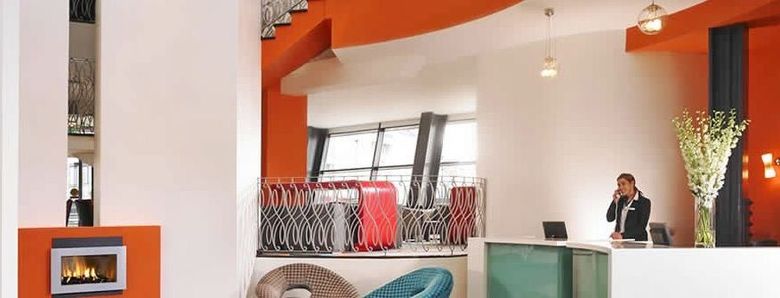 Hotel The Glass House