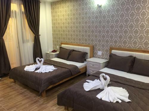 Helen Hotel & Apartment