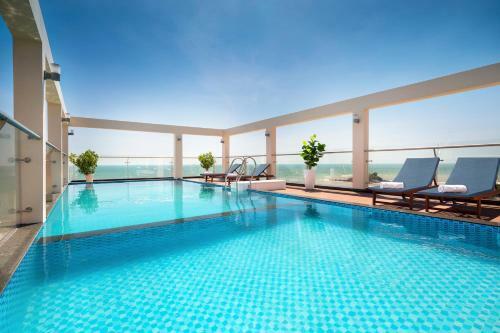 Nolis Hotel