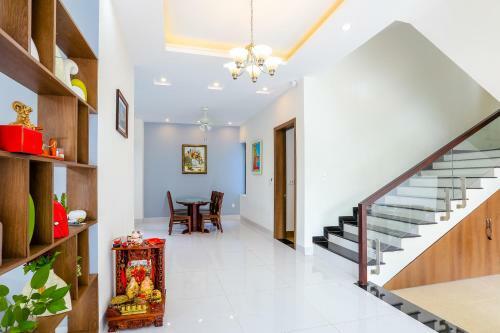 The Luxury White Villa In Vung Tau