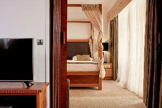 Hotel Grecian Park