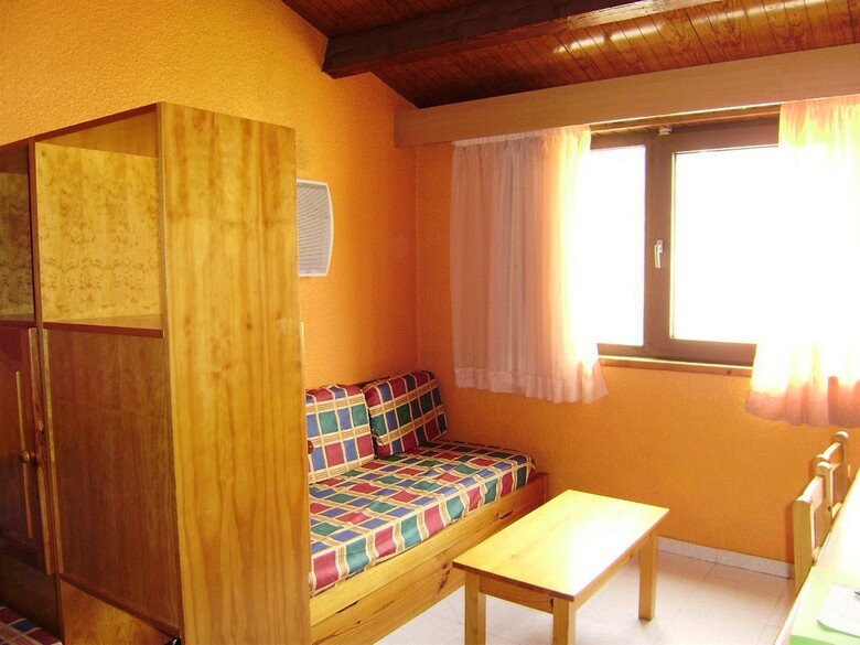 Apartamentos Pie De Pistas Mikka