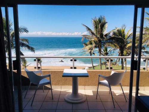 Salt Rock Hotel And Beach Resort
