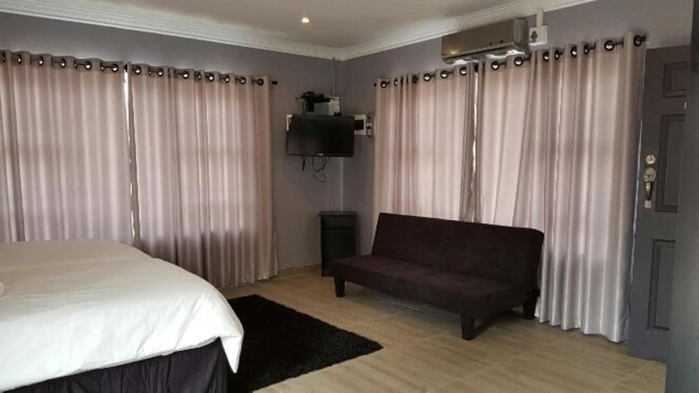 Hostal The Green Olive Guesthouse
