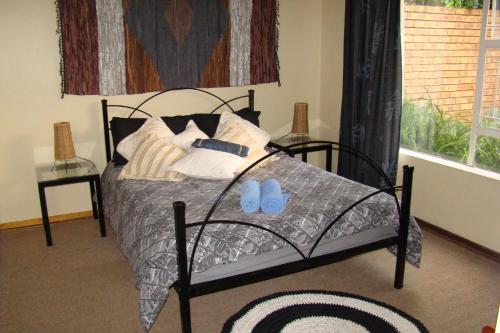 Hostal Plovers Guest House