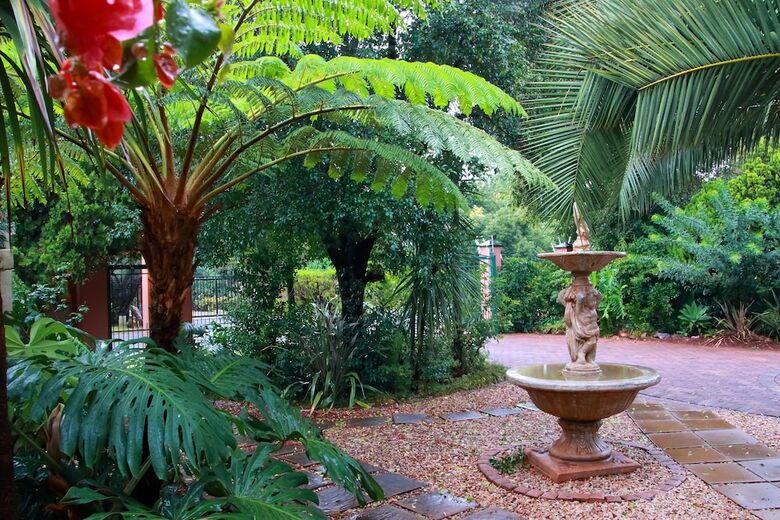 Bed & Breakfast Rozendal Guest House