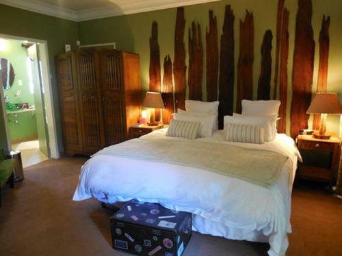 Hostal Habitat Guest House