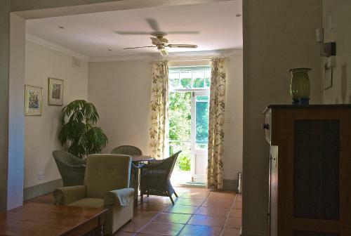 Hostal Mountain Manor Guest House & Self Catering