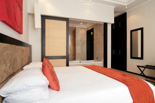Urban Chic Boutique Hotel & Cafe