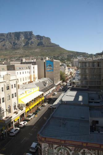 Urban Chic Boutique Hotel & Cafe