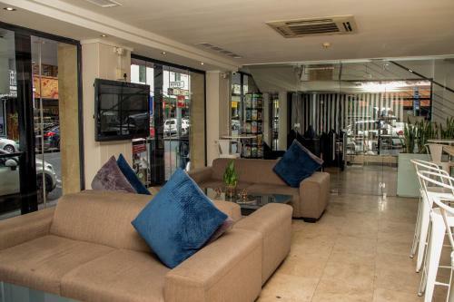 Urban Chic Boutique Hotel & Cafe