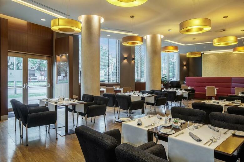 Hotel Doubletree By Hilton Bratislava
