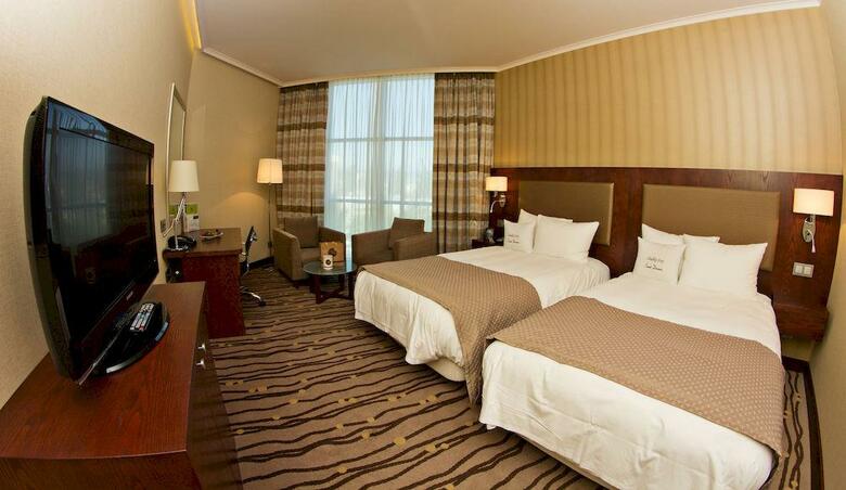 Hotel Doubletree By Hilton Bratislava