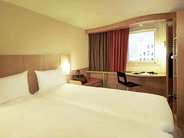 Hotel Ibis Carcassonne Est La Cit�