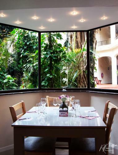 Hotel Windsor Cabanas & Courtyard
