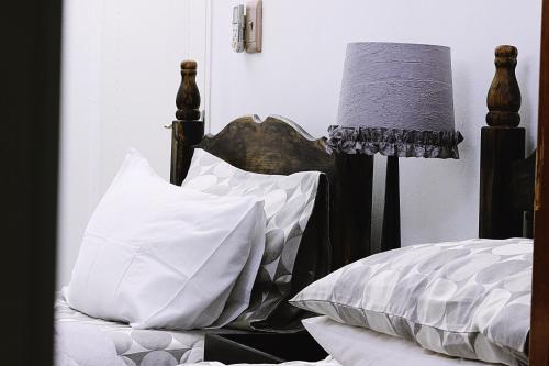 Hostal Edward Guesthouse