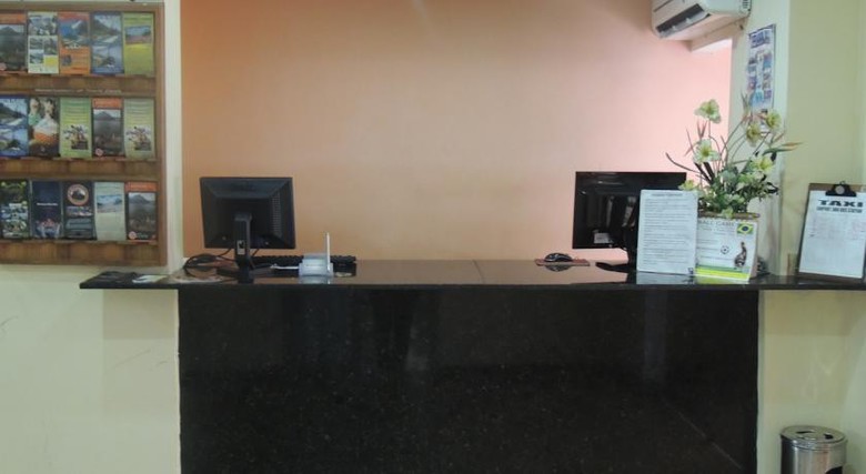 Hotel Colinas Residencia