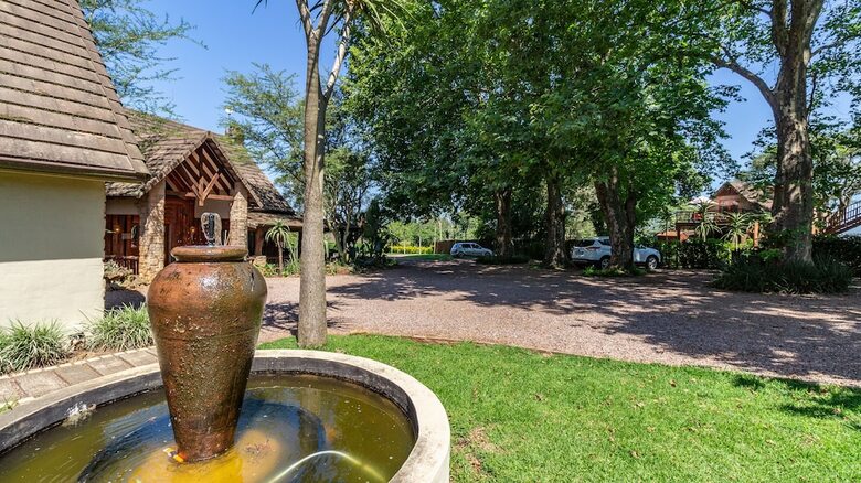 Hostal Kangelani Lodge