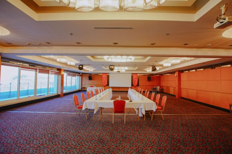 Hotel Doubletree By Hilton Ankara