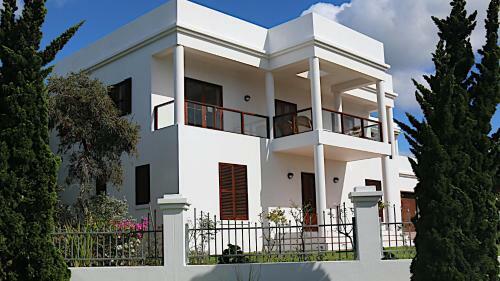 Rosheen Crescent 4