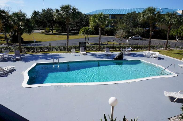 Hotel Super 8 Naples