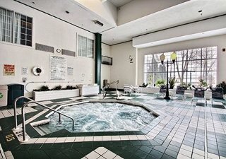 Hotel Comfort Suites Appleton Airport