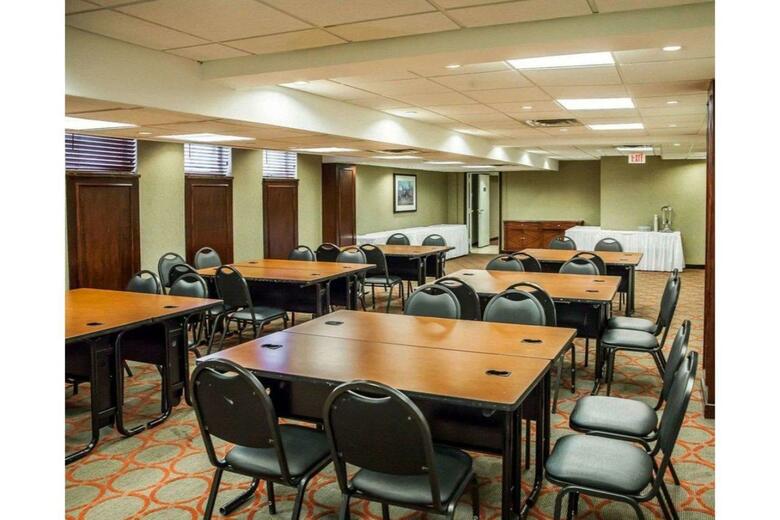 Hotel The Virginian Suites An Ascend