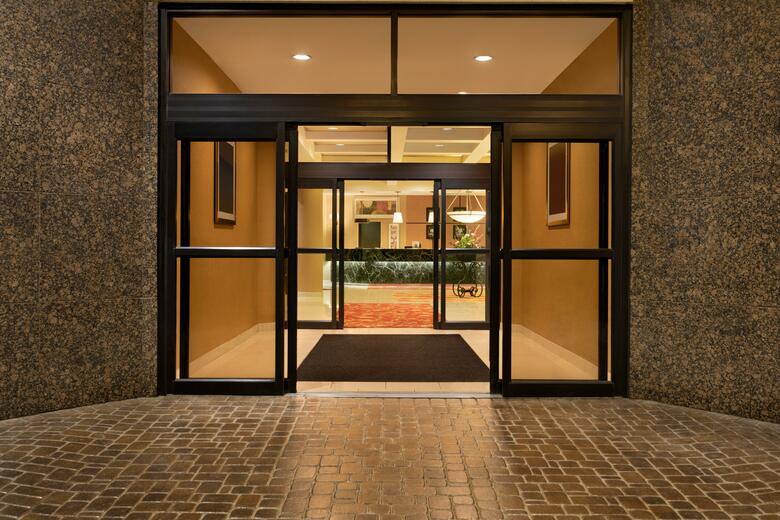Crowne Plaza Hotel Auburn Hills