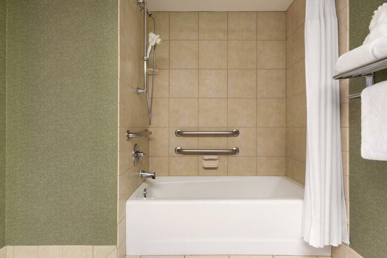 Crowne Plaza Hotel Auburn Hills