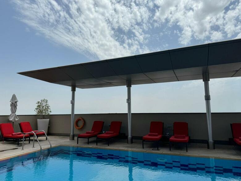 Hotel Centro Al Manhal Rotana