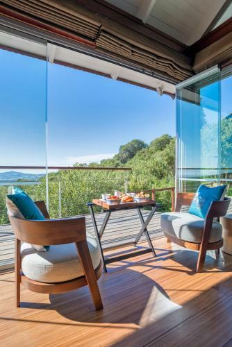 Bush Lodge At Hidden Valley Wines