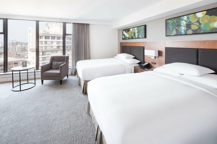 Executive House Hotel