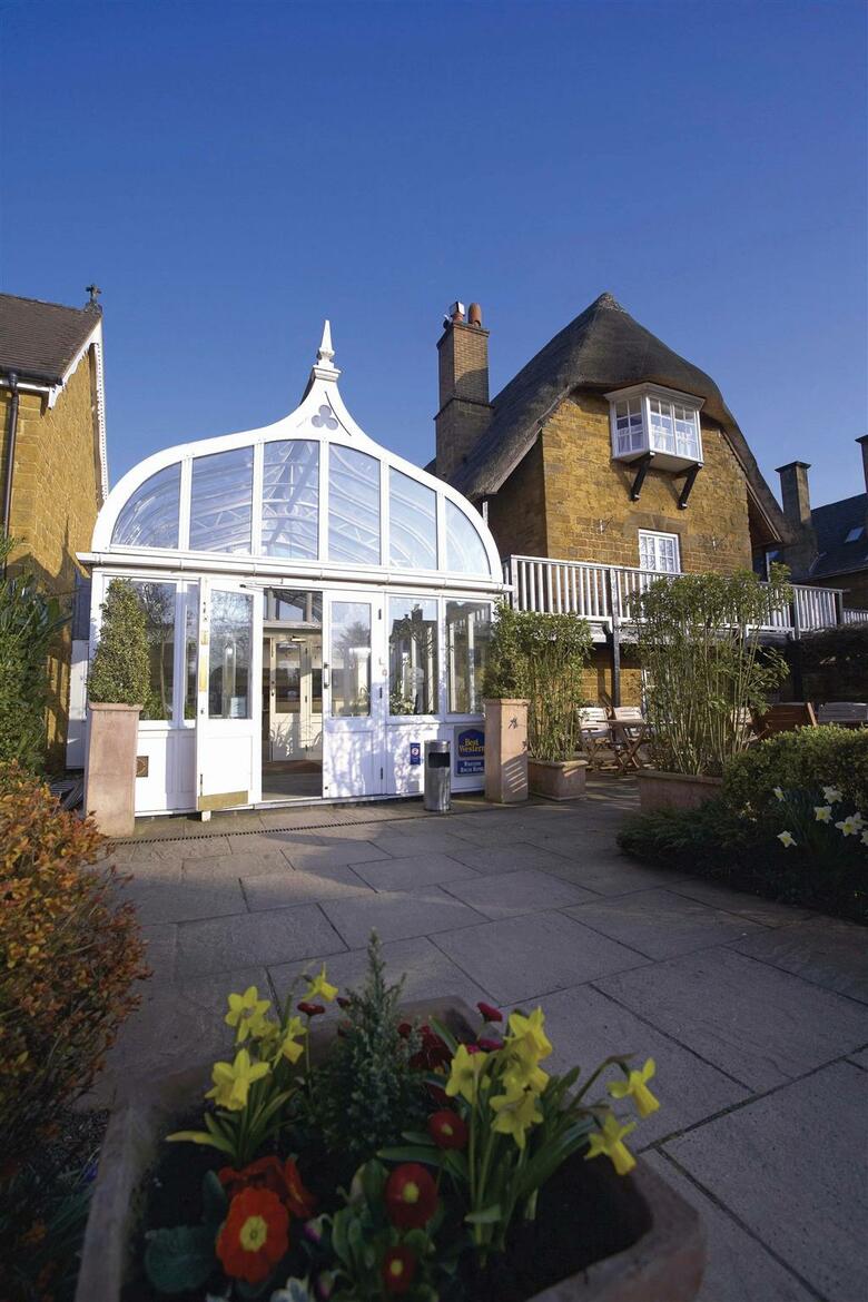 Best Western Plus Wroxton House Hotel