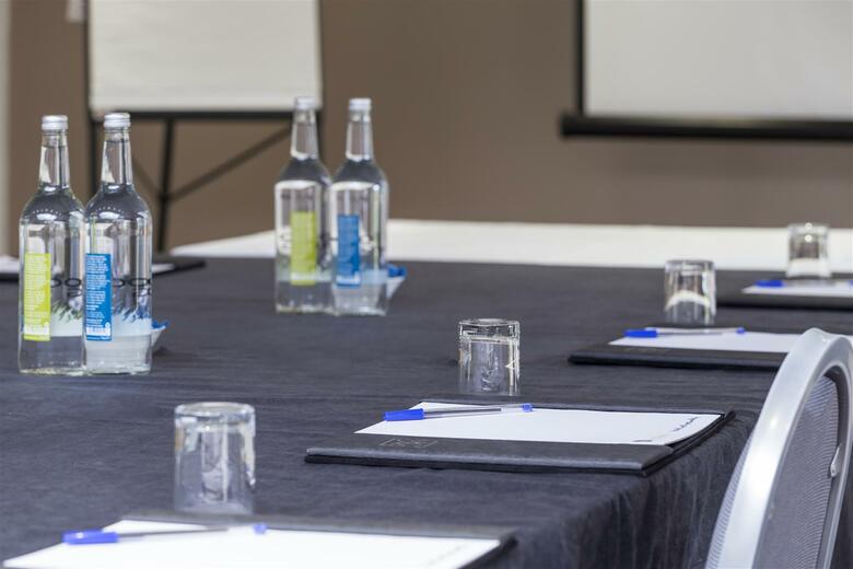 Best Western Plus Wroxton House Hotel