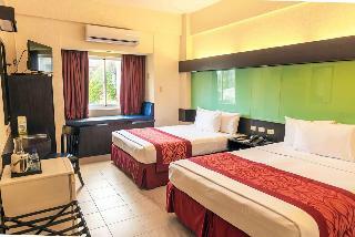 Hotel Microtel Inn Sto Tomas Batangas