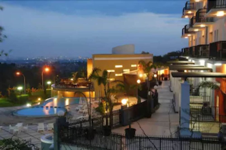 Hotel Marbella Suites Bandung