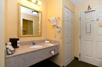 Best Western Hotel & Suites