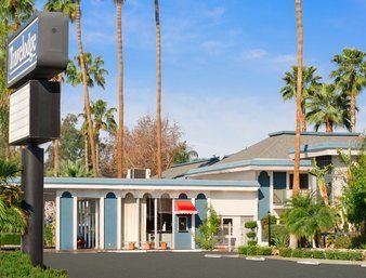 Hotel Travelodge Bakersfield