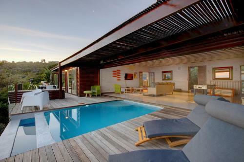 Villa Talk