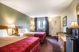 Hotel Econo Lodge At Thousand Hills