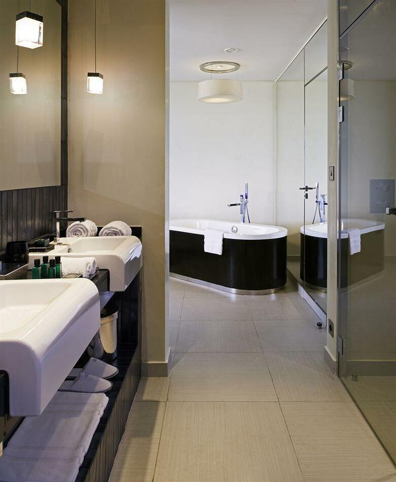 Hotel Sofitel Casablanca Tour Blanch