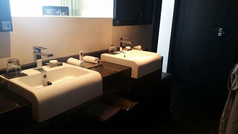 Hotel Sofitel Casablanca Tour Blanch