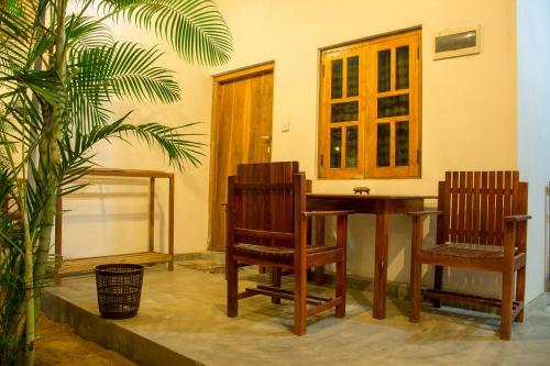 Hotel Eagle Resort Arugambay