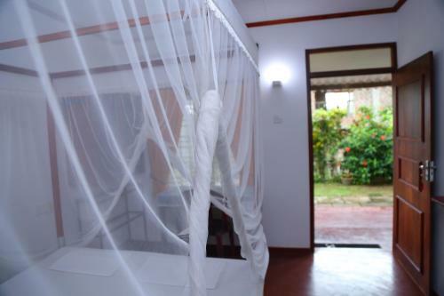 Hostal Holiday Home Bentota