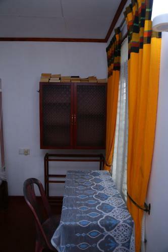Hostal Holiday Home Bentota